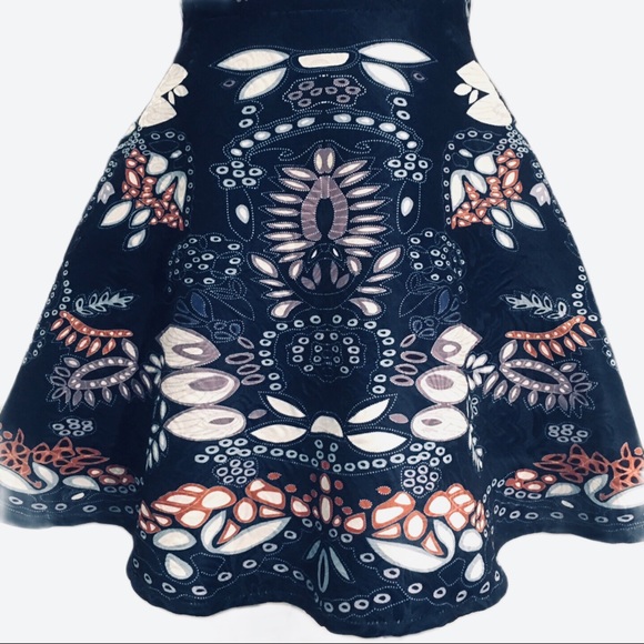 Stunning blue printed beaded dress - Picture 6 of 6